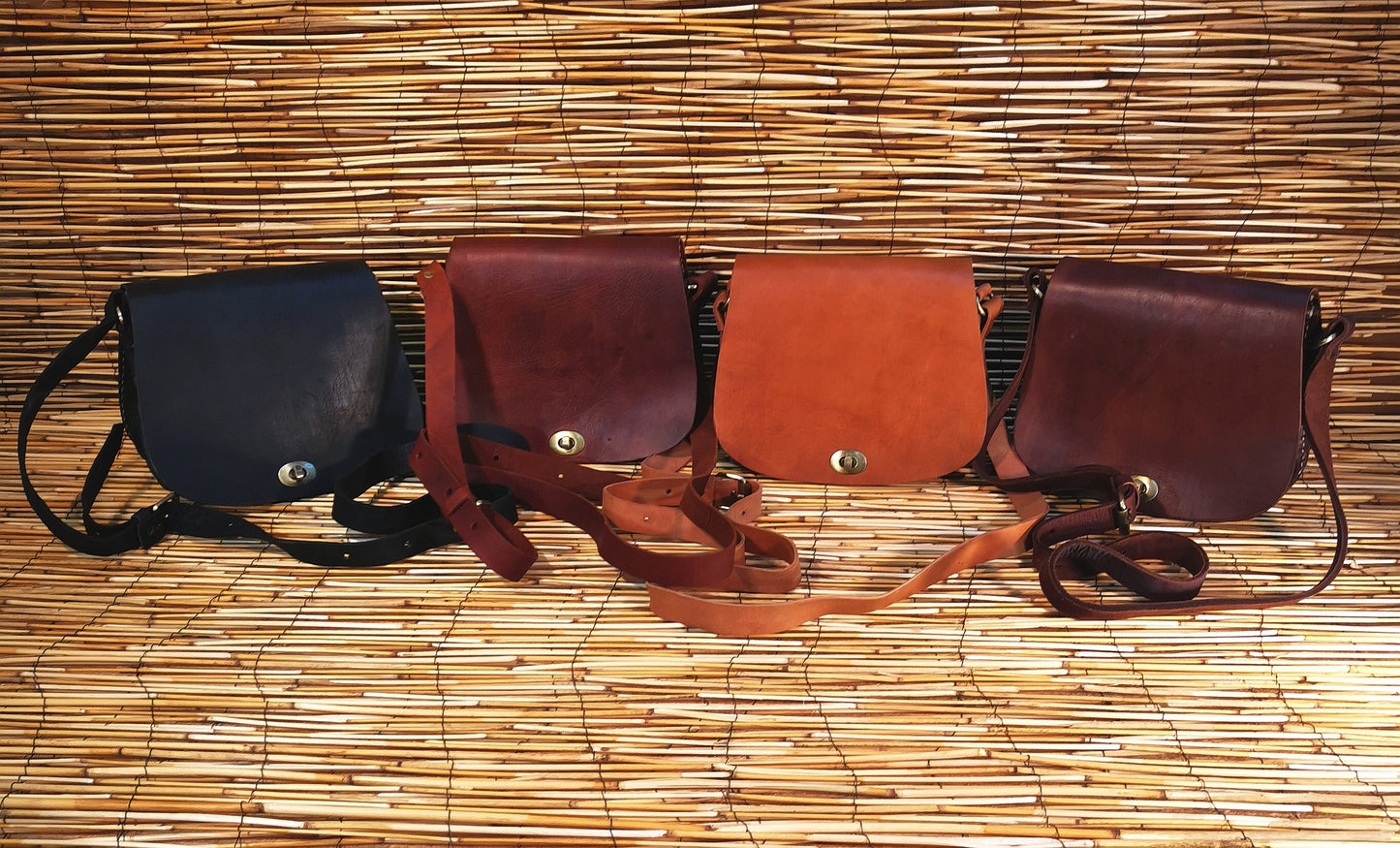 Sac à main double soufflet poche intermédiaire